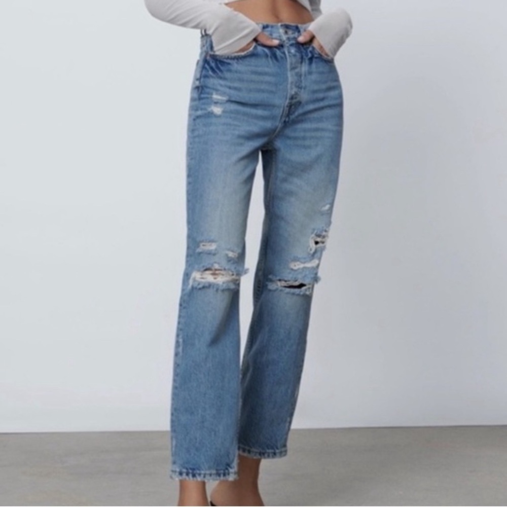 ZARA 1975 Basic Denim Distressed Jeans
